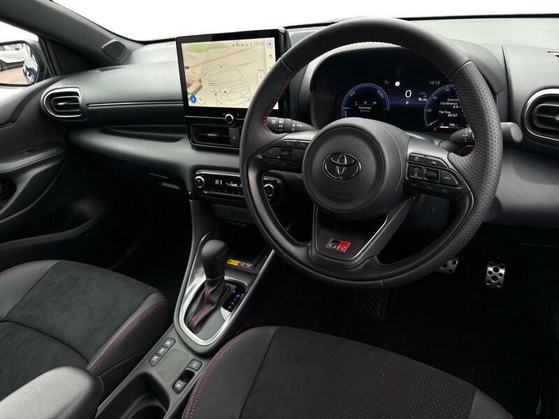 Toyota Yaris 1.6T Awd Hatchback Silver #10