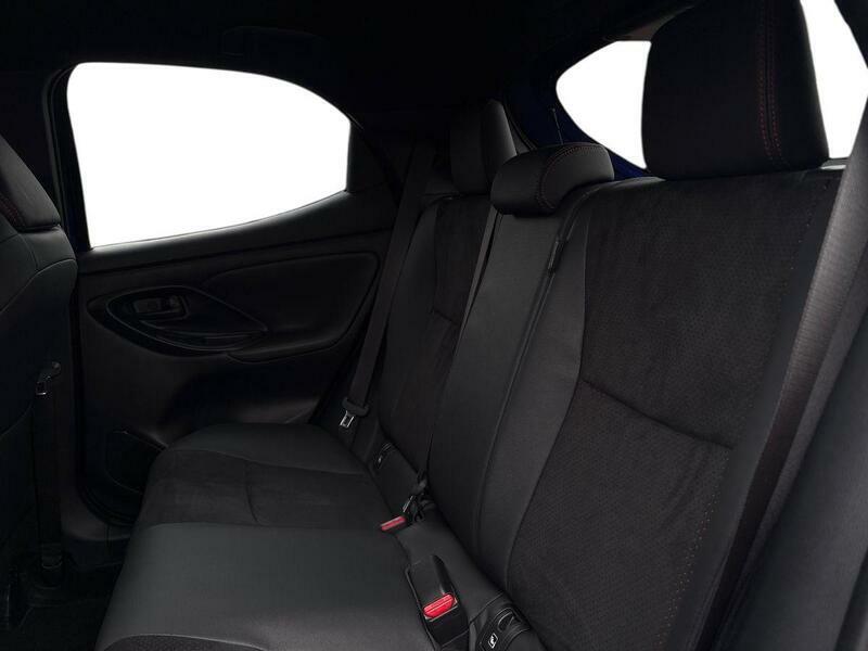 Toyota Yaris 1.6T Awd Hatchback Silver #17