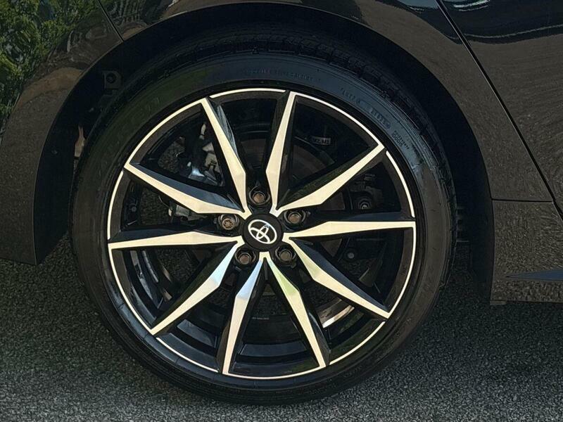 Toyota Corolla 1.8 Hybrid Design Cvt  #44