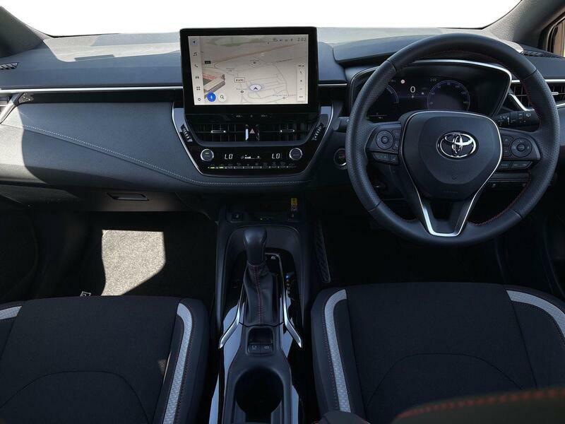 Toyota Corolla 1.8 Hybrid Design Cvt  #11