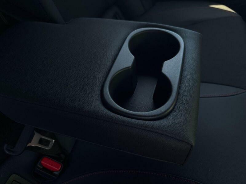 Toyota Corolla 1.8 Hybrid Design Cvt  #43