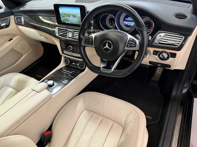 Mercedes-Benz CLS 2015 2.1 Cls220 Bluetec Amg Line Shooting Brake G- Black #3