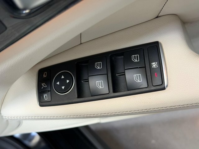 Mercedes-Benz CLS 3L Null Grey #31