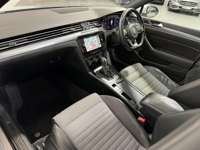 Volkswagen Passat Gt Black #19