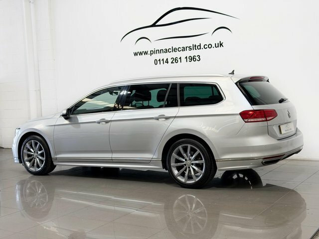 Volkswagen Passat Gt Black #7