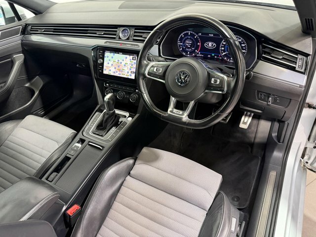 Volkswagen Passat Gt Black #15