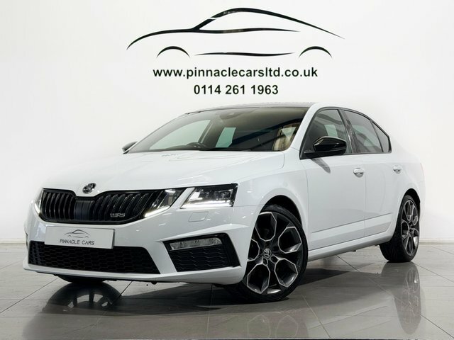 Skoda Octavia 2018 2.0 Tdi Vrs Hatchback Dsg 4Wd Euro White