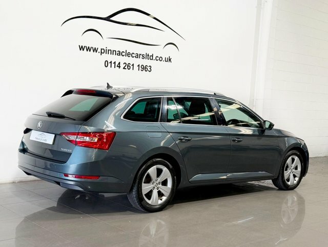 Skoda Superb 2.0 Tdi Se L Executive Euro 6 Ss Red #11