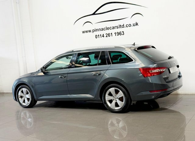 Skoda Superb 2.0 Tdi Se L Executive Euro 6 Ss Red #7