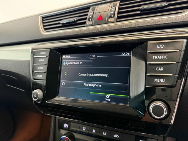 Skoda Superb 2.0 Tdi Se L Executive Euro 6 Ss Red #19