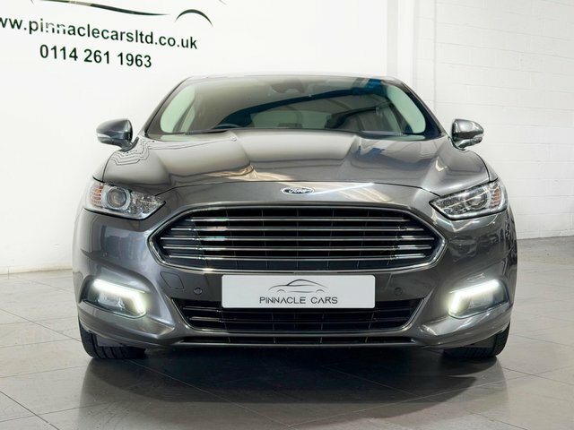 Ford Mondeo 2017 2.0 Tdci Titanium Euro 6 Ss Grey #2