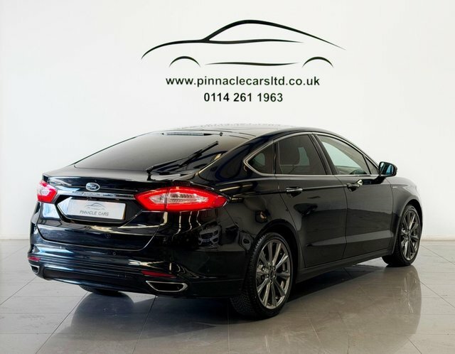 Ford Mondeo 1.5 Titanium Edition Econetic Tdci 114 Bhp Red #11