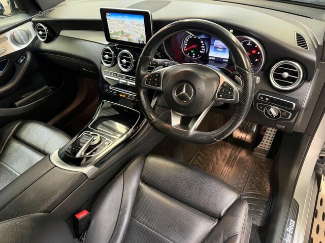 Mercedes-Benz GLC Class 2016 2.1 Glc250d Amg Line Premium Plus G-tronic Silver #3