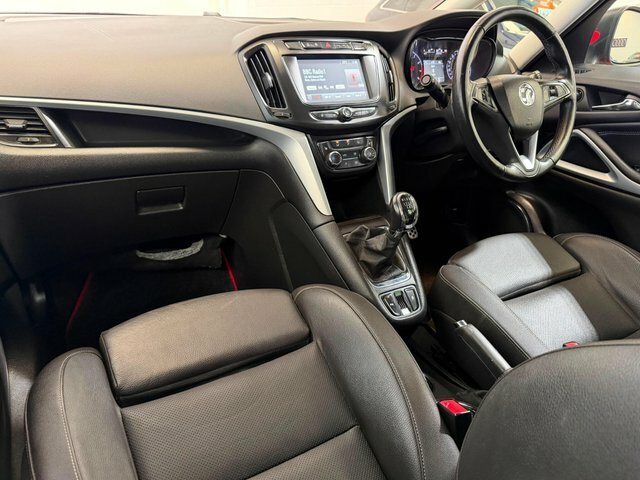 Vauxhall Zafira Tourer Design Black #17