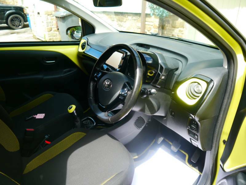 Toyota Aygo Hatchback Black #8
