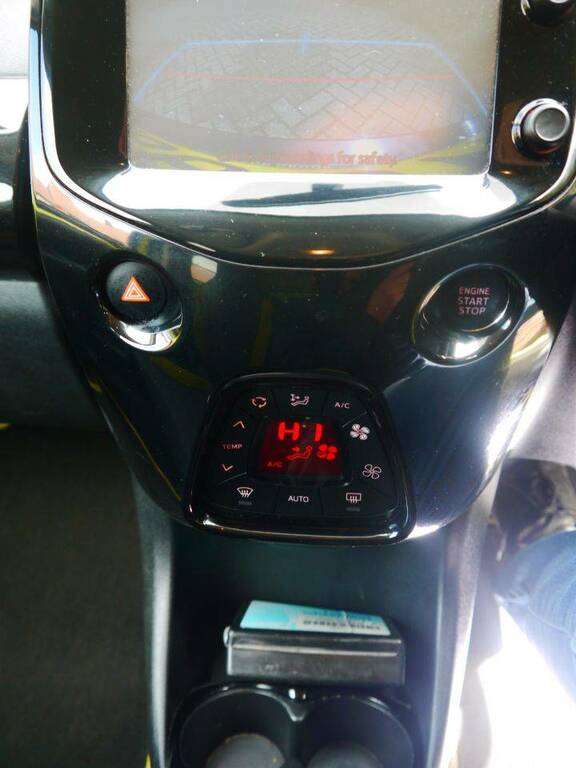Toyota Aygo Hatchback Black #12