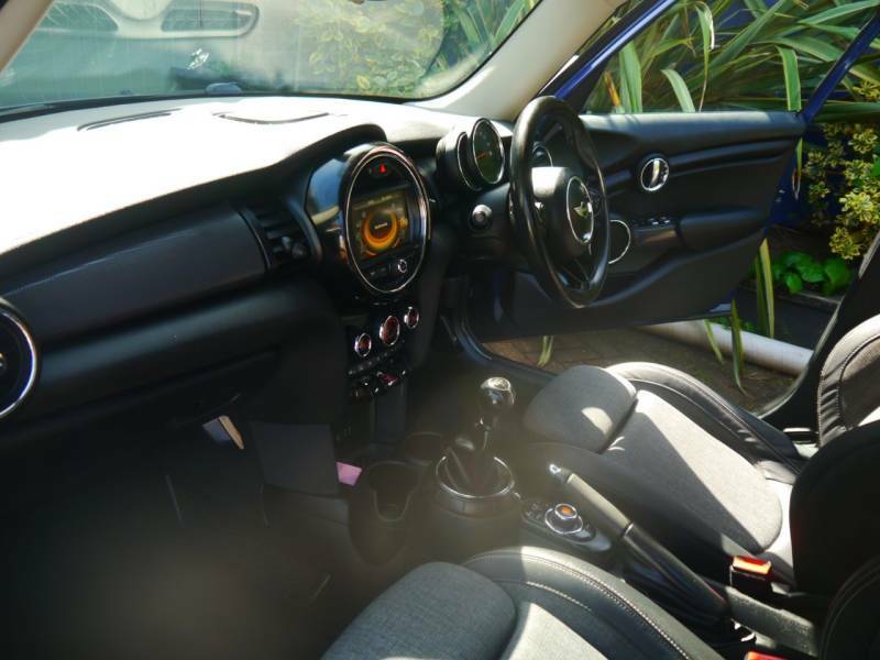 Mini Hatch 1.5 Seven Chili Pack Leather 18In Alloys Priva Blue #15
