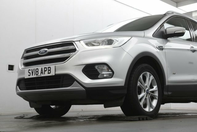 Ford Kuga Tdci Titanium Suv SV18APB Silver #3