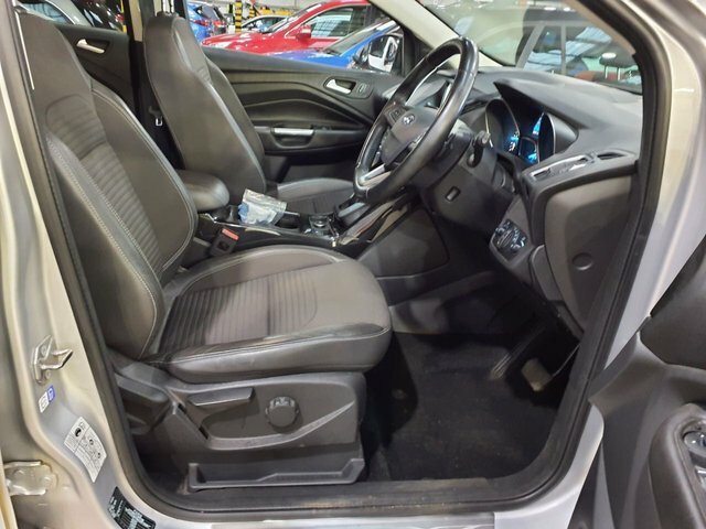 Ford Kuga Tdci Titanium Suv SV18APB Silver #5