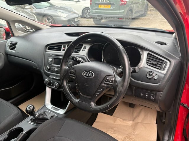 Kia Ceed 1.6 Crdi Gt Line Hatchback Dct Euro 6 Red #7