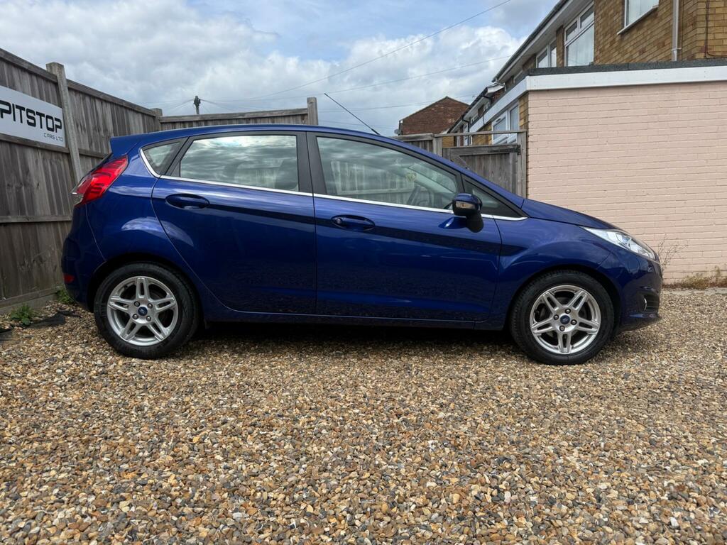 Ford Fiesta Zetec Blue #3