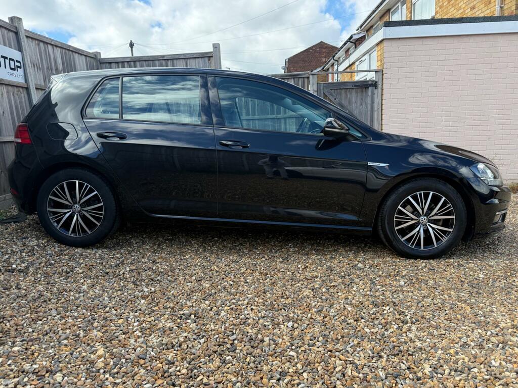 Volkswagen Golf Se Nav Black #3