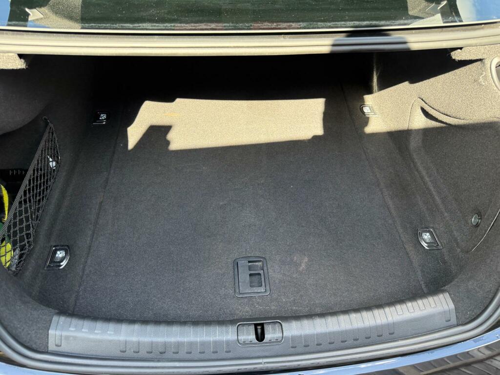 Audi A6 Saloon 2L Black Edition Black #32