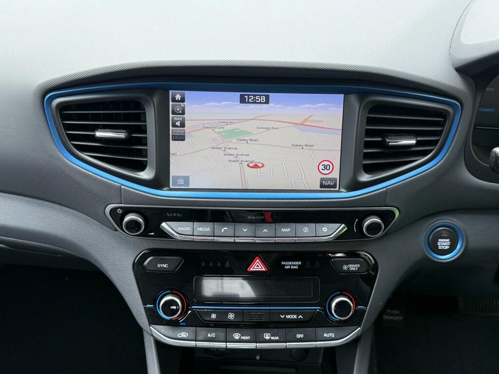 Hyundai Ioniq   #24