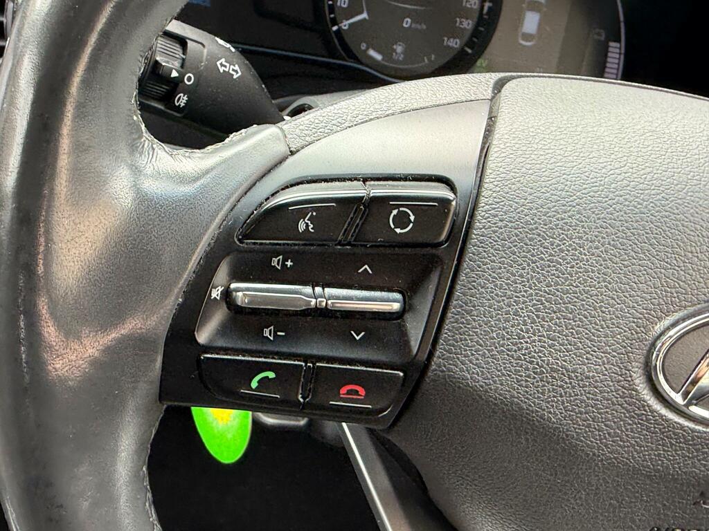 Hyundai Ioniq   #23