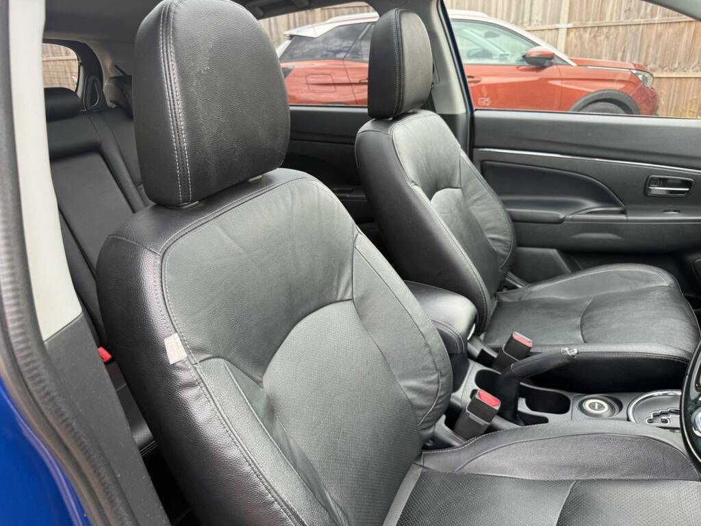 Mitsubishi ASX 1.6 Zc Black #32