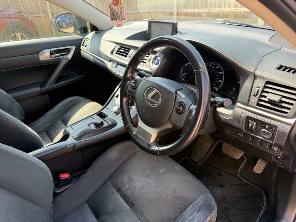 Lexus CT 1.8 Advance Plus Silver #38