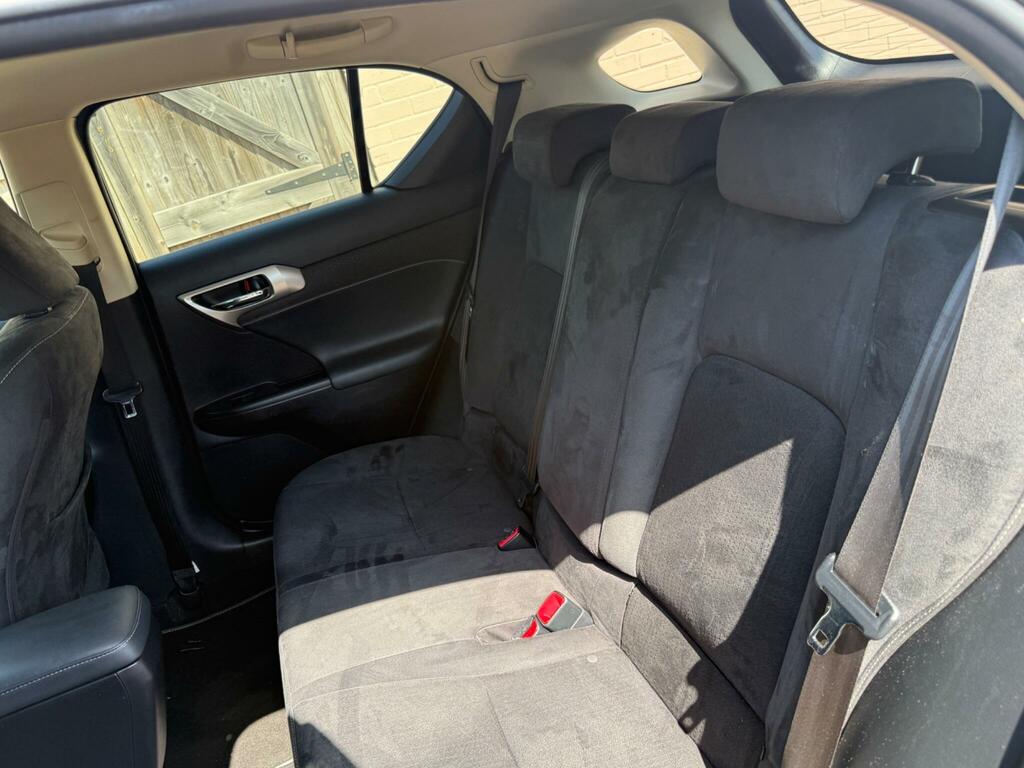 Lexus CT 1.8 Advance Plus Silver #22
