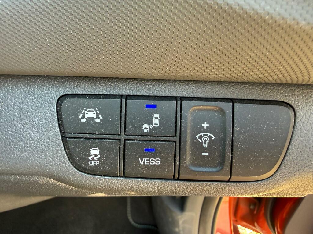Hyundai Ioniq Se Blue #27