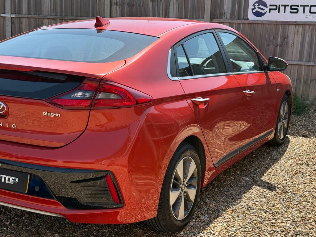 Hyundai Ioniq Se Blue #14