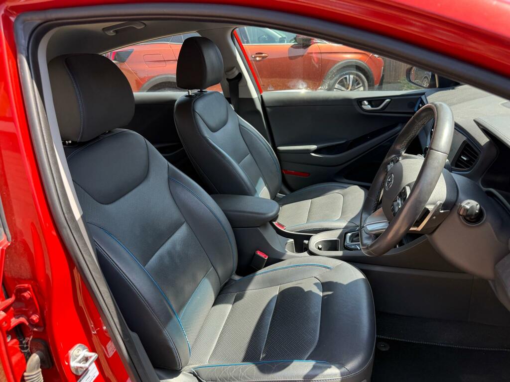 Hyundai Ioniq Se Blue #34