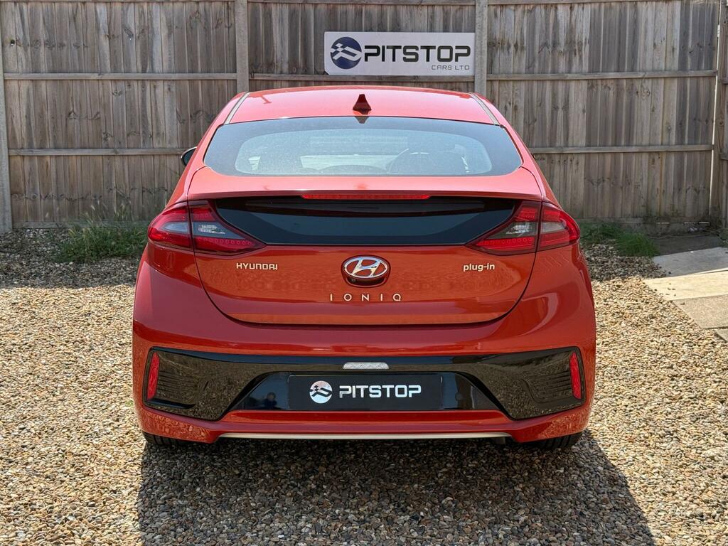 Hyundai Ioniq Se Blue #9