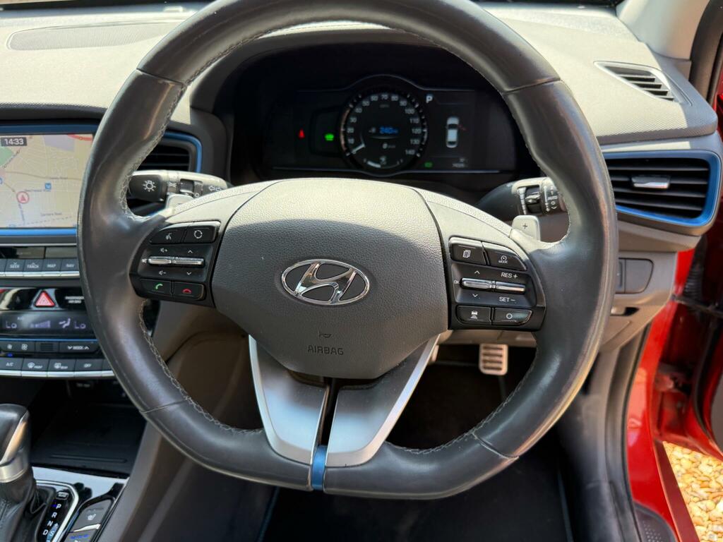 Hyundai Ioniq Se Blue #30