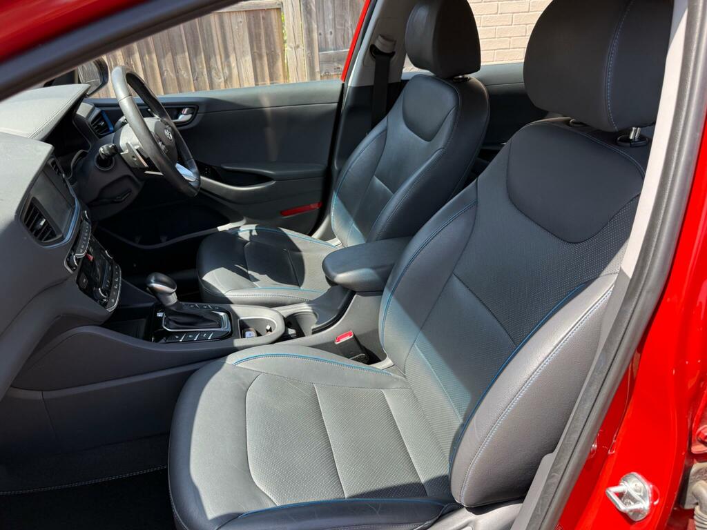 Hyundai Ioniq Se Blue #25