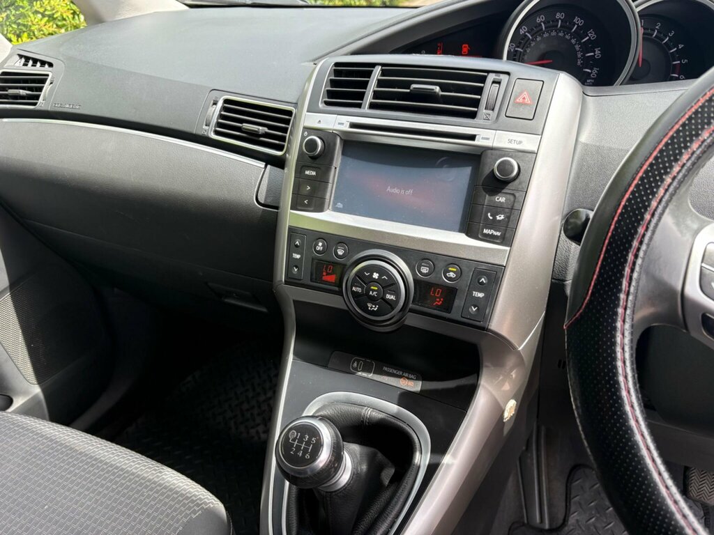 Toyota Verso Excel D-4d Grey #27