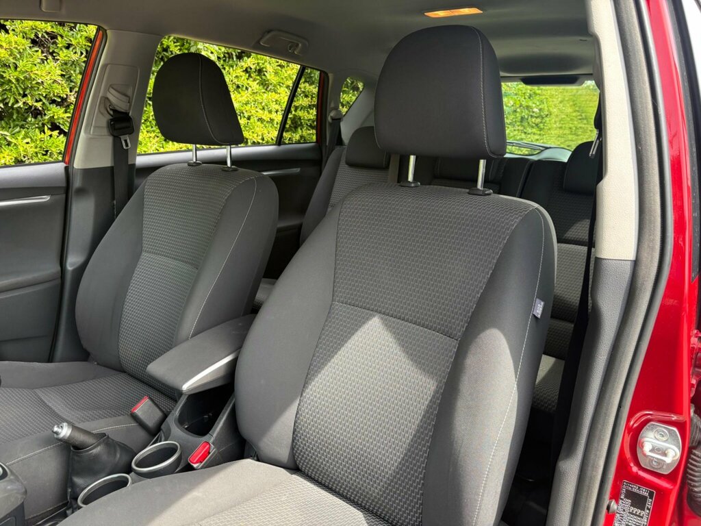 Toyota Verso Excel D-4d Grey #24