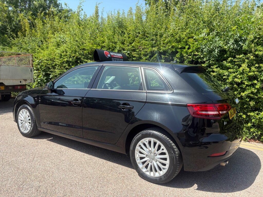 Audi A3 1.6 Tdi Se Technik Sportback Euro 6 Ss DK18XGR Black #3