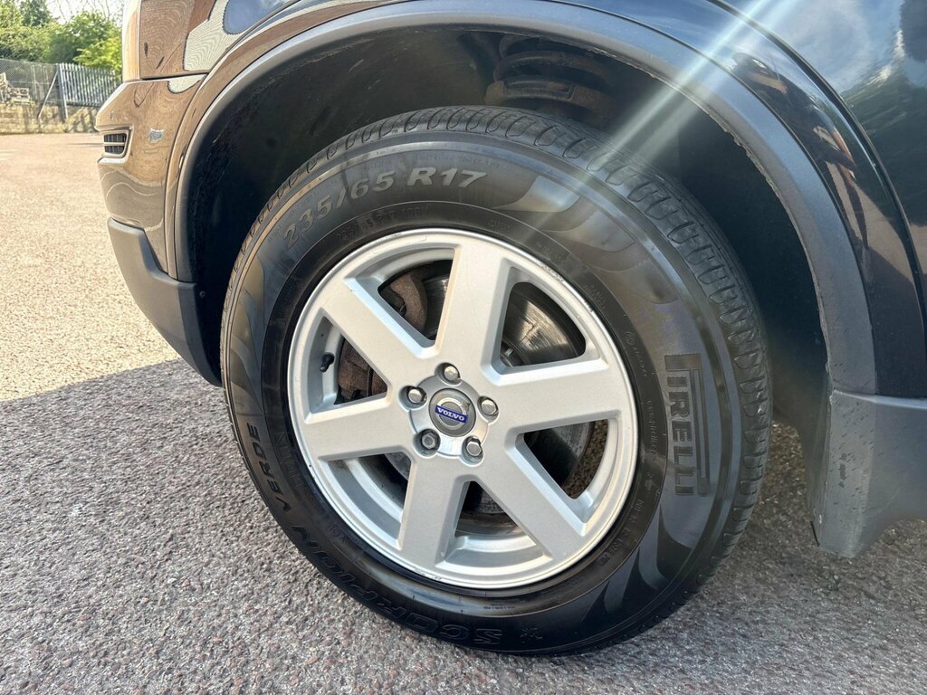 Volvo XC90 2.4L Se Lux Blue #24