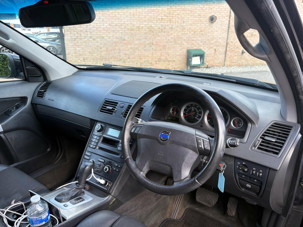 Volvo XC90 2.4L Se Lux Blue #12