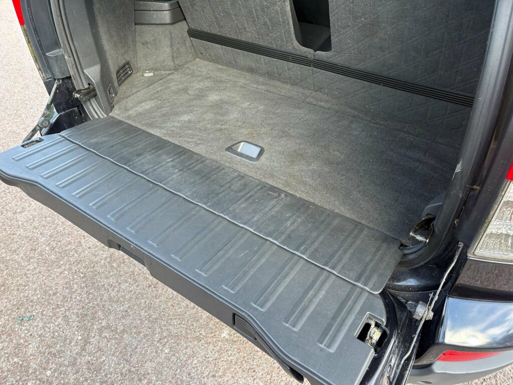 Volvo XC90 2.4L Se Lux Blue #30