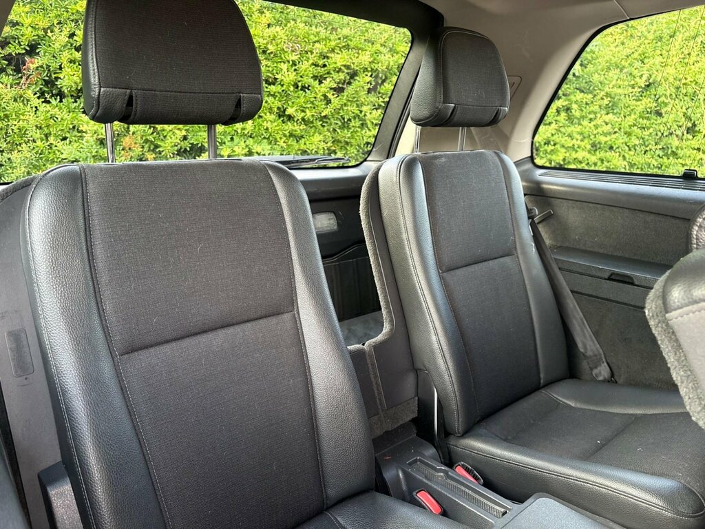 Volvo XC90 2.4L Se Lux Blue #19