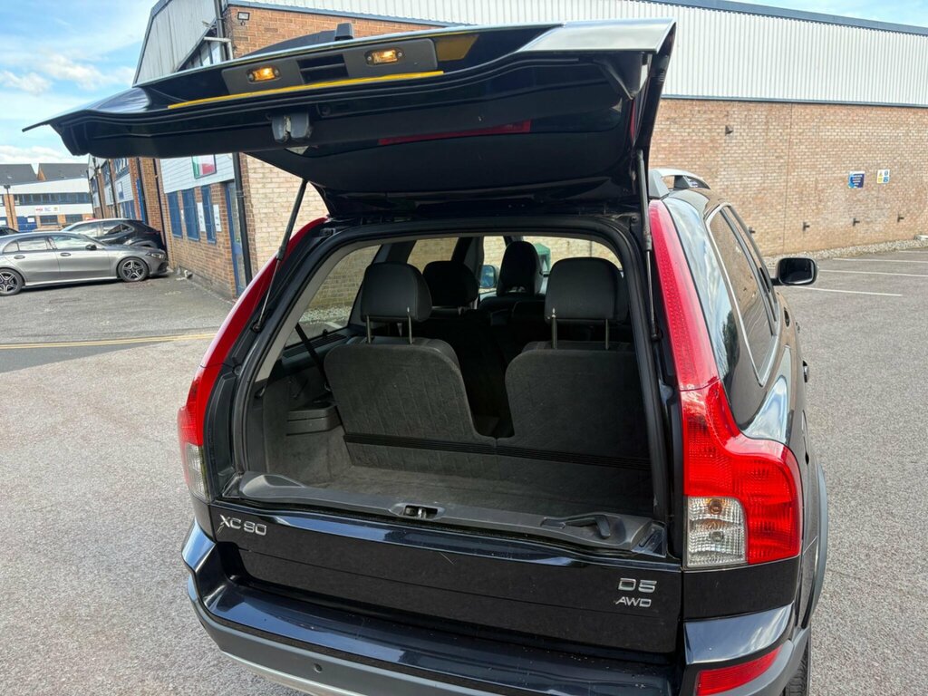 Volvo XC90 2.4L Se Lux Blue #26