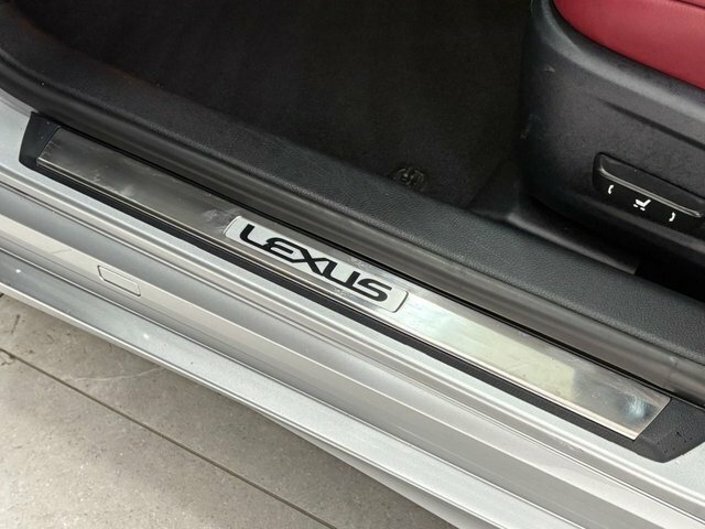 Lexus IS 2.5 300H Sport Red #31