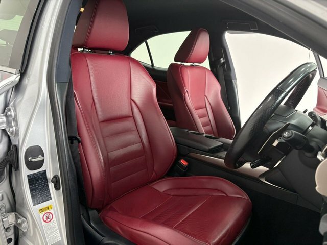 Lexus IS 2.5 300H Sport Red #27