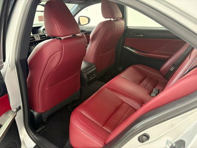 Lexus IS 2.5 300H Sport Red #45