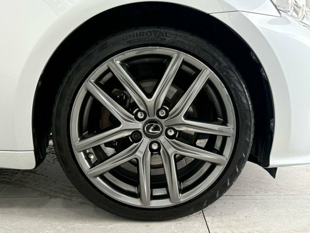 Lexus IS 2.5 300H Sport Red #16
